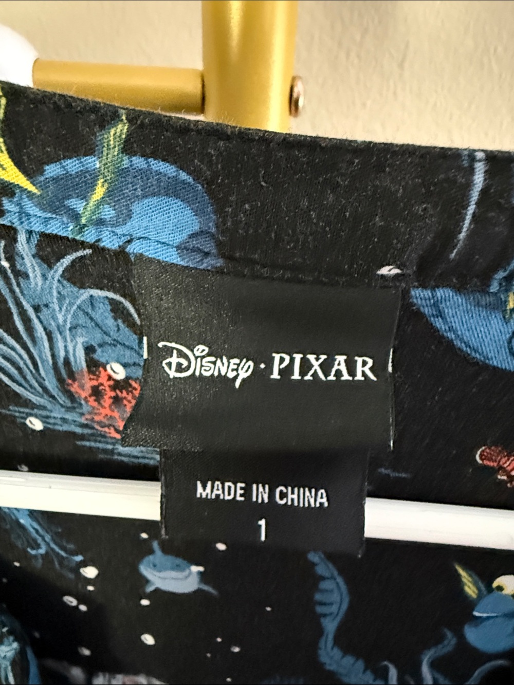Disney Pixar Finding Nemo Women's Cargo Dress 1X Bounding Disney World - Picture 2 of 8
